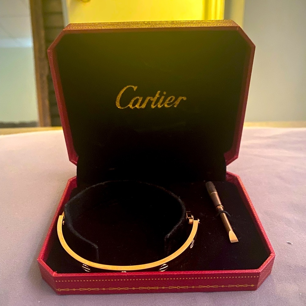 Cartier screw on bracelet with screw driver